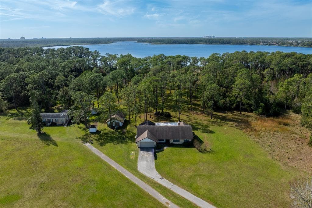 8822 WINTER GARDEN VINELAND ROAD - Image 1